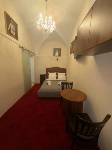 Datri Petite 8 Apartment