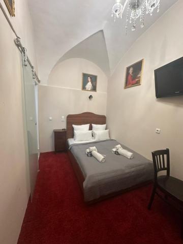 Datri Petite 8 * Vienna