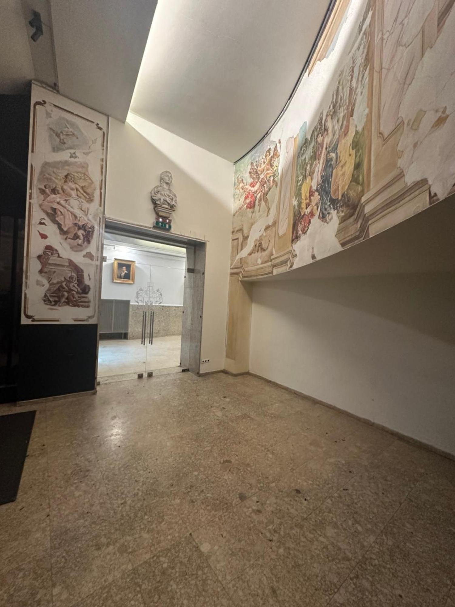 Datri Petite 8 * Vienna